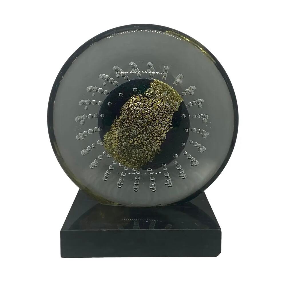 1998 Robert Eickholt Disc-Shaped Gold Purple Art Glass Sculpture on Black Marble